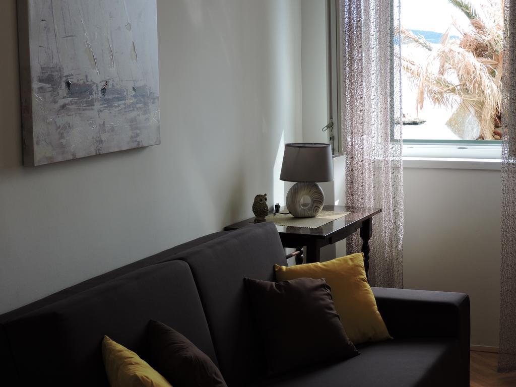 Apartments Nina Riva Kastela Ngoại thất bức ảnh